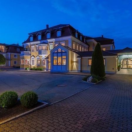 Gasthof Hotel Jaegerwirt Strasswalchen Εξωτερικό φωτογραφία