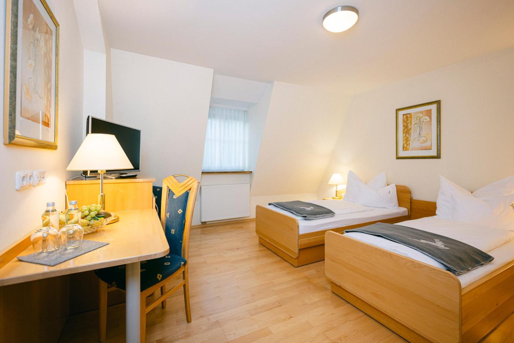 Gasthof Hotel Jaegerwirt Strasswalchen Εξωτερικό φωτογραφία