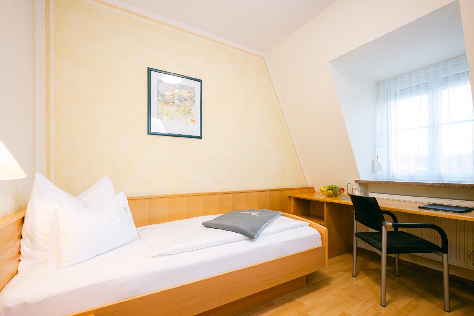 Gasthof Hotel Jaegerwirt Strasswalchen Εξωτερικό φωτογραφία
