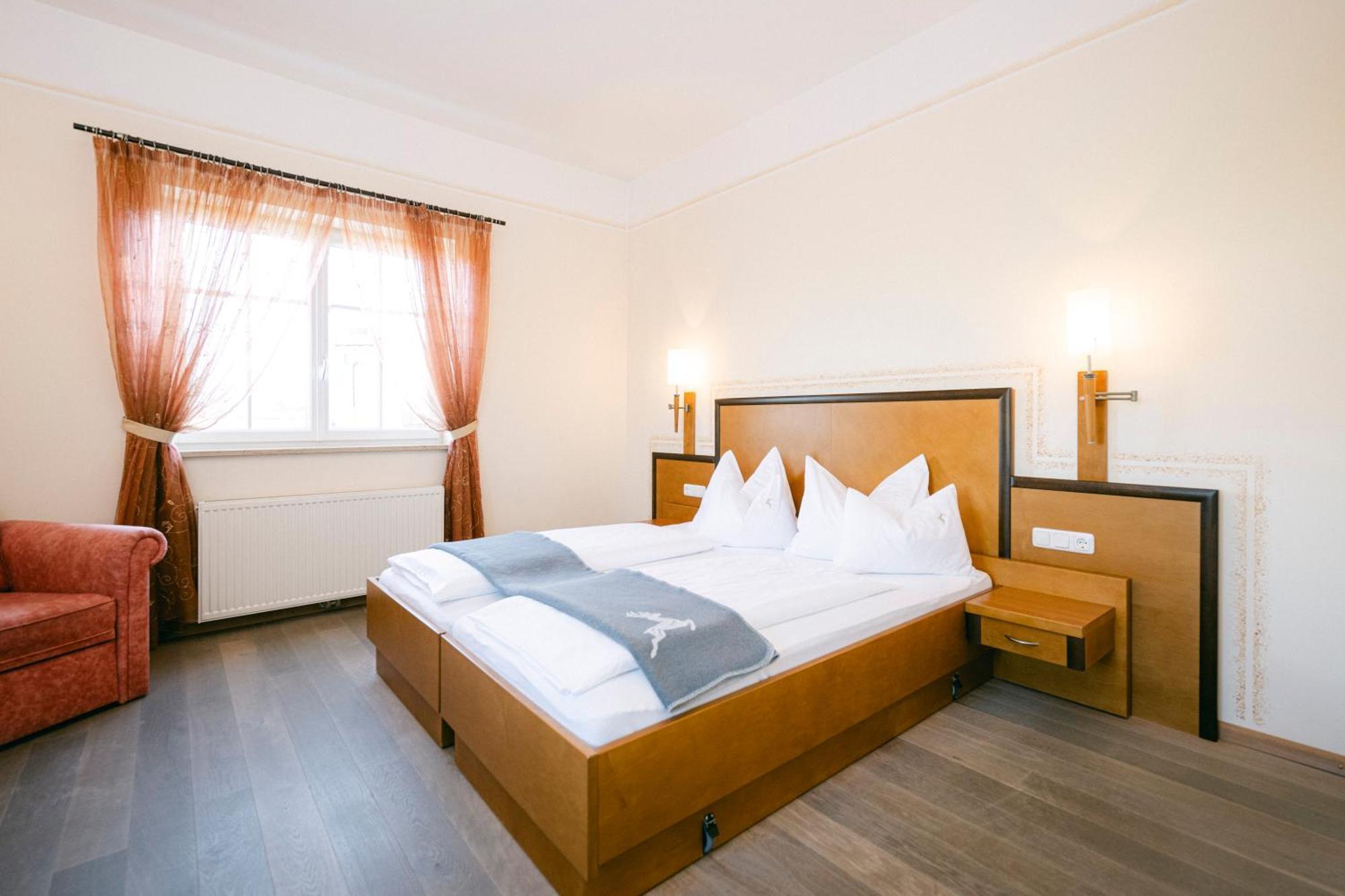 Gasthof Hotel Jaegerwirt Strasswalchen Εξωτερικό φωτογραφία