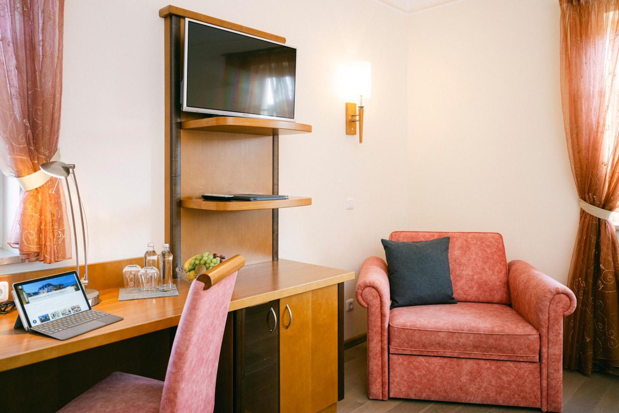 Gasthof Hotel Jaegerwirt Strasswalchen Εξωτερικό φωτογραφία