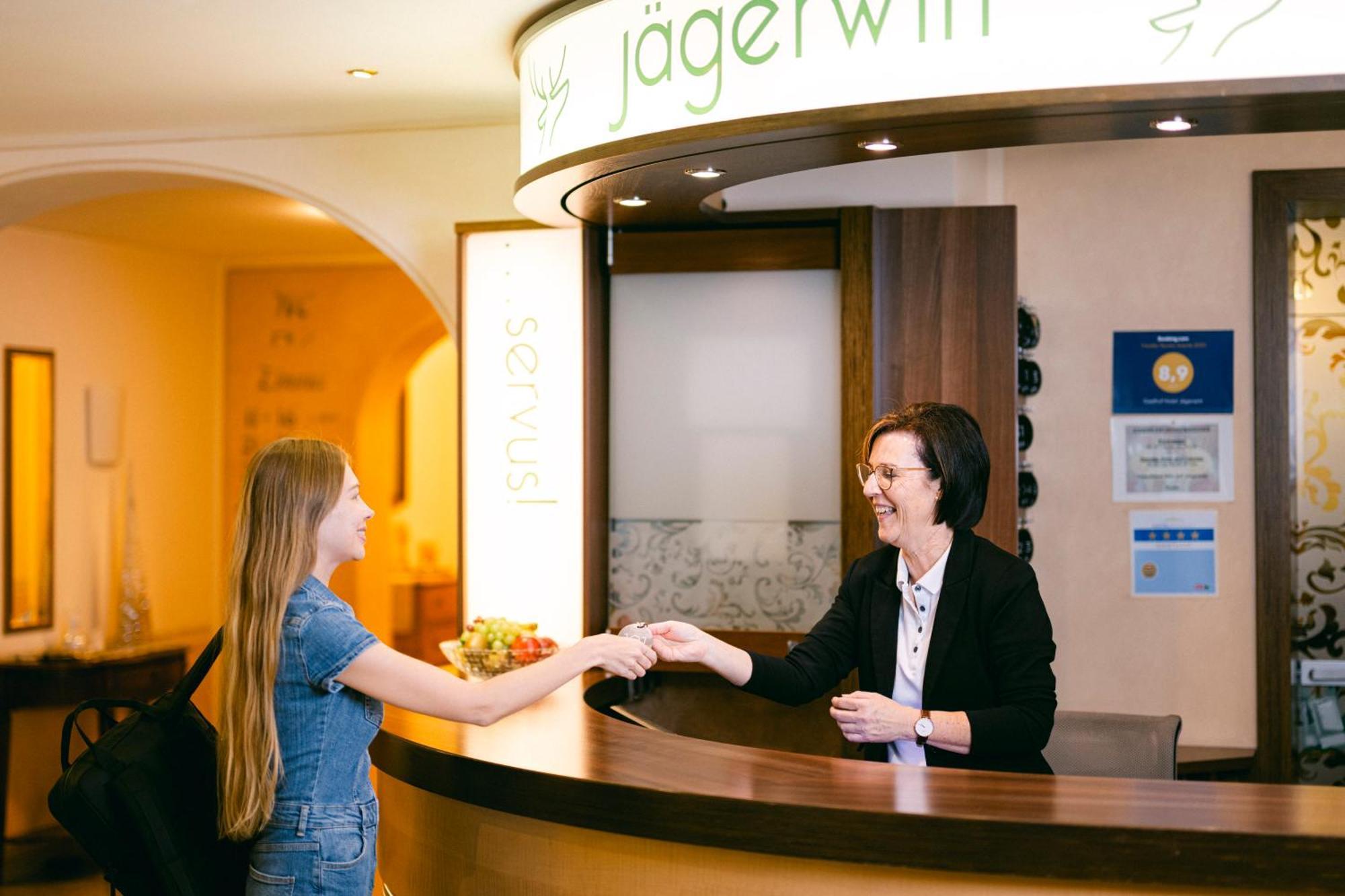 Gasthof Hotel Jaegerwirt Strasswalchen Εξωτερικό φωτογραφία